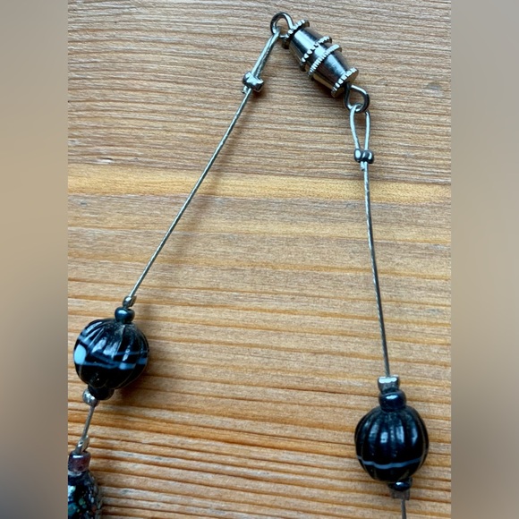 Handmade Black Glass Bead Necklace - Picture 5 of 7